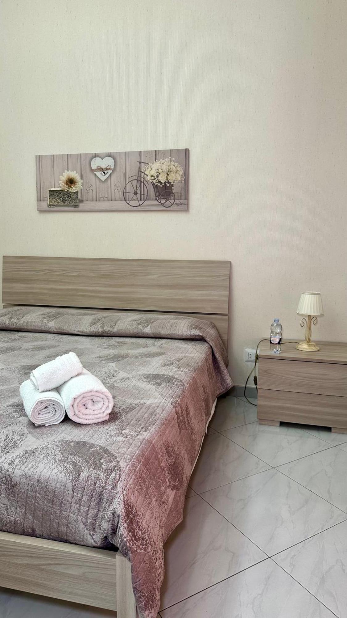 La Pigna Delle Aci Apartment Acireale Exterior photo